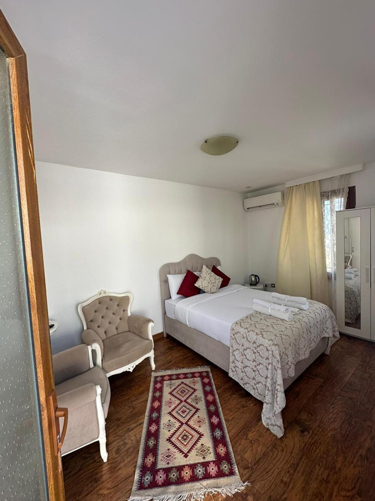 Lord's Residence Boutique Hotel Kyrenia  Extérieur photo